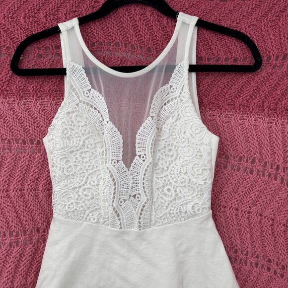 Lulus "I Promise" White Lace Skater Dress Plunging Lace Top, Low Back, Size XS - Picture 4 of 8
